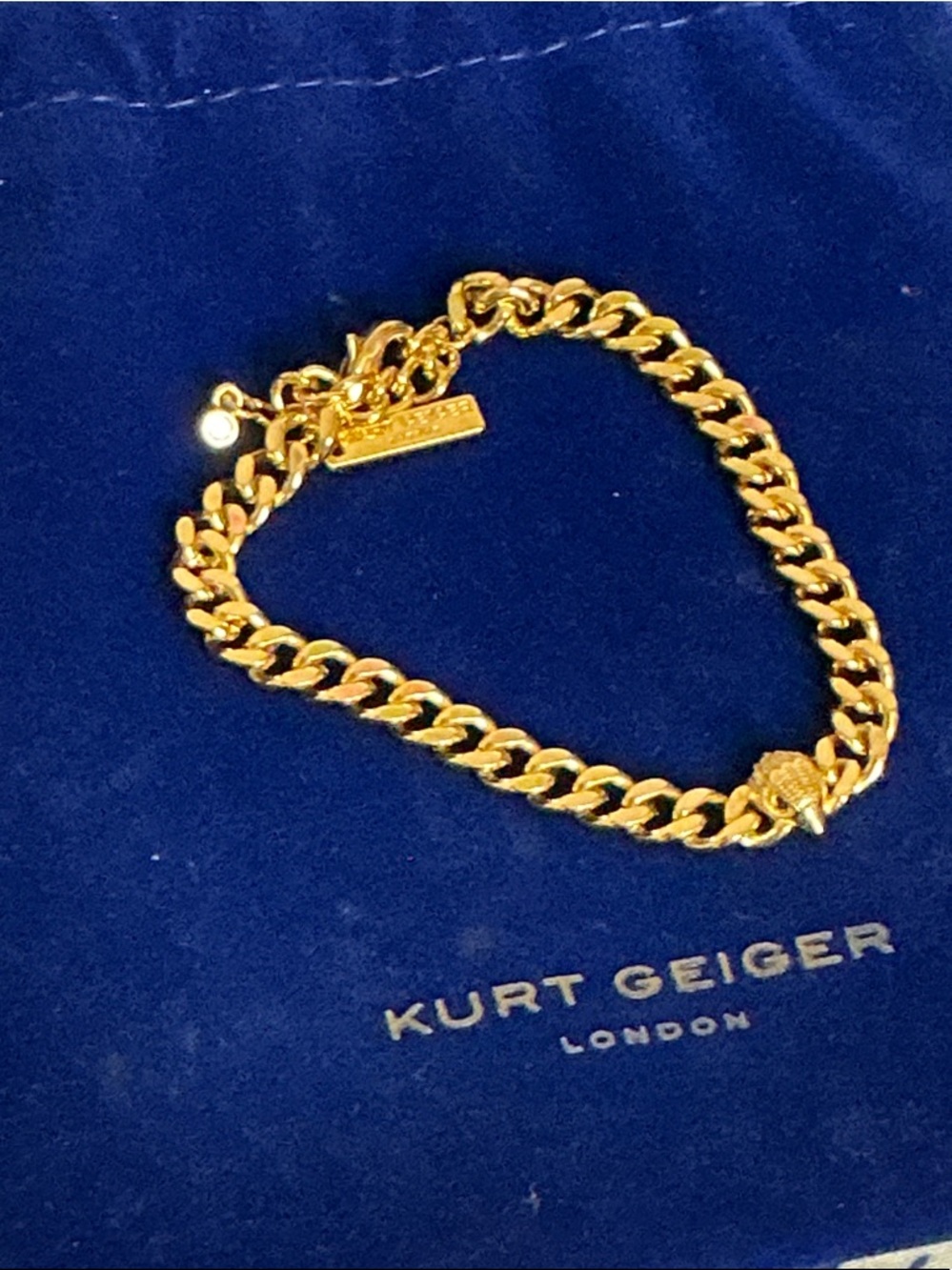 Kurt Geiger Eagle Gold Curb Chain Bracelet with Logo Tag. #1364